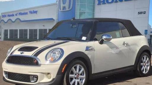 MINI COOPER CONVERTIBLE 2011 WMWZP3C55BTX83391 image